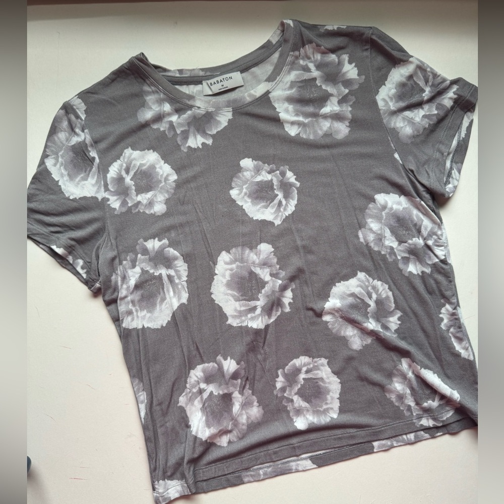 Babaton Top Size M